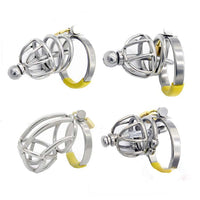 Cage de chasteté métal avec plug urétral pour pénis de 4 à 8 cm